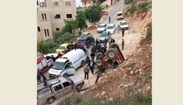 إصابة مواطن بحادث انقلاب رافعة شوكيه في بلدة قباطية جنوب جنين