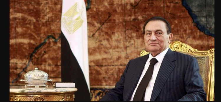 حكم نهائي غير قابل للطعن : براءة حسني مبارك من تهم الاشتراك في قتل متظاهرين