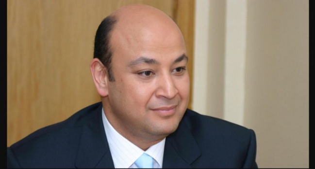 هذه حقيقة الحالة الصحية للإعلامي المصري عمرو أديب