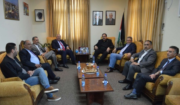 التربية: جامعة القدس ملتزمة بتعليمات الوزارة بترخيص مواقعها التعليمية