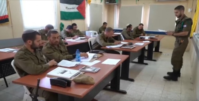 شاهد بالفيديو : جيش الاحتلال يعلم جنوده اللغة العربية