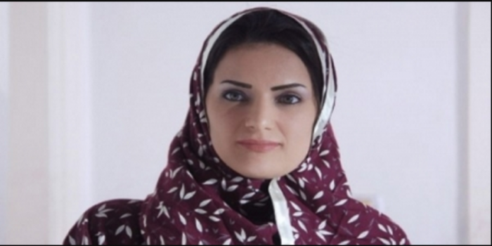 "الشيخة سما" تبدأ مواعظها الدينية مُبكراً .. والجمهور يسخر!