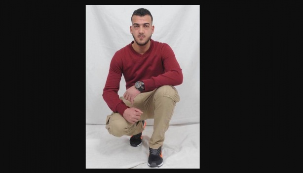 من سيحتضن زكريا عندما يعود ؟!