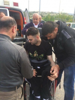 شاهد .. الاحتلال يعتقل 4 شبان خلال اقتحام واسع واشتباكات بمخيم قلنديا