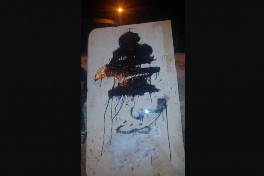 جنين:مجهولون يعتدون على نصب الشهيد خالد نزال في بلدة برقين