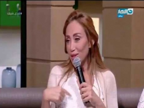 بعد منعها من الظهور على الشاشة .. ريهام سعيد تقتحم الاستديو