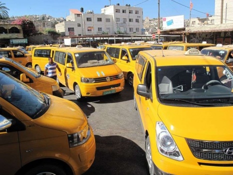 ضبط مركبة عمومي بداخلها 11 راكب في جنين