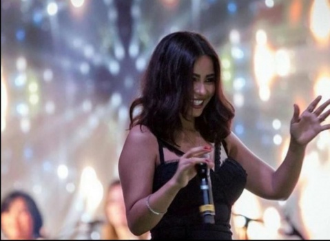جمهور شيرين يتهمها بالتظاهر بالمرض لسبب غريب!