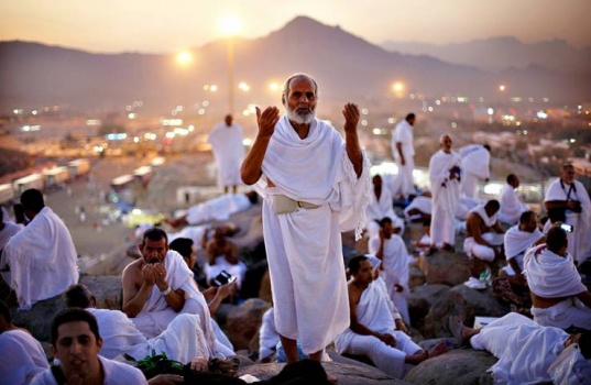 1.7 مليون حاج وصلوا السعودية لأداء المناسك