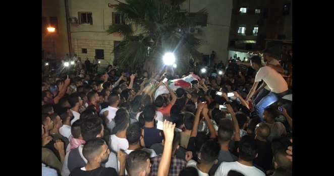 الاحتلال يسلم جثماني الشهيدين الصالحي وزهران