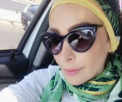أمل حجازي لم تعتزل.. لكنها ارتدت الحجاب