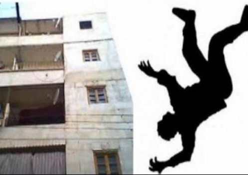 غزة: حاول الانتحار بالقاء نفسه من بناية مرتفعة