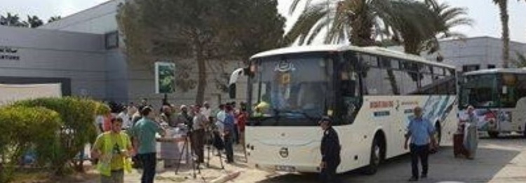 وصول الفوج الثاني من الحجاج عبر معبر رفح