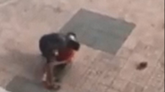 شاهد.. اعتداء بالساطور على رجل مسن في المغرب