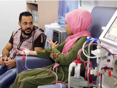 أمير وصفاء..."قصة حب" في قسم غسيل الكلى