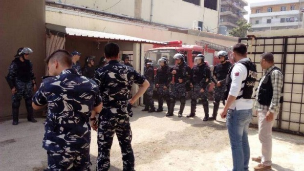 في لبنان: طفل يقتل صديقه برصاصة في عنقه!