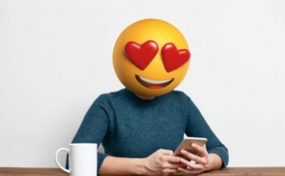 لماذا نحب استعمال رموز الإيموجي ؟