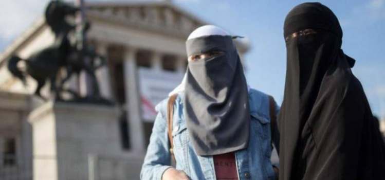 دولة جديدة تعتزم حظر النقاب