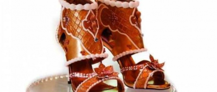 أغلى حذاء في العالم للبيع بـ15 مليون دولار بدولة عربية .. من هي؟
