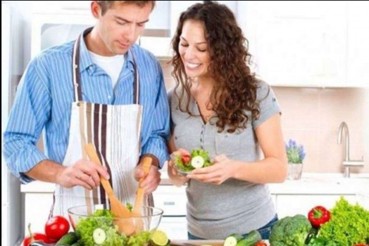 لماذا يخسر الرجل وزنه أسرع من المرأة؟