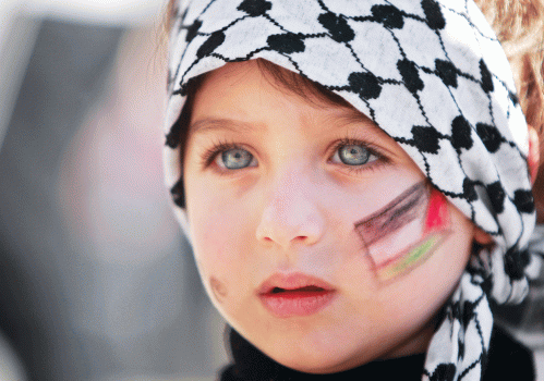 الإحصاء: 45.6% من سكان فلسطين أطفال
