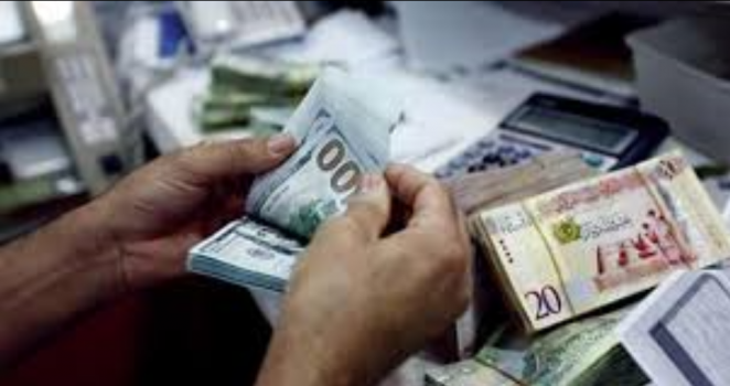 العملات