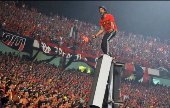 فيديو| جهمور الأهلي المصري: بالروح بالدم نفديك يا فلسطين