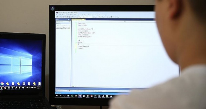 "إسرائيل" تحاول إخفاء "معلومات سرية" على الإنترنت