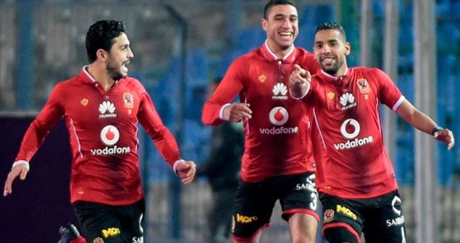 الأهلي يهزم الزمالك بالثلاثة في قمة الكرة المصرية