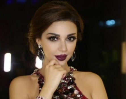 بعد غطرسة إليسا .. ميريام فارس تُدهش الجمهور بتصرفها مع مُعجبة