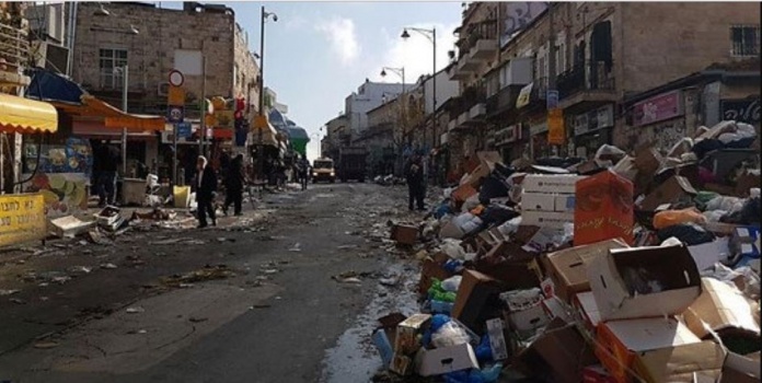 روائح القمامة تزكم الإسرائيليين في القدس