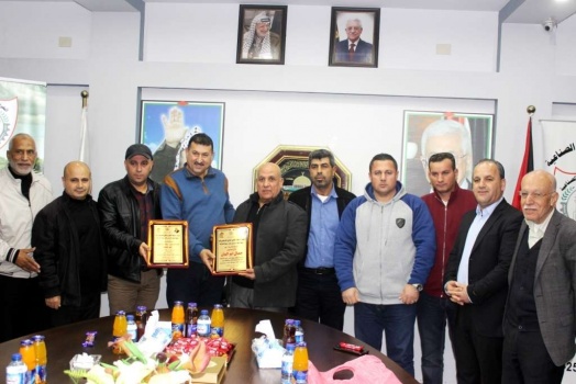 وفد من حركة فتح في السيلة الحارثية يهنئ الهيئة الإدارية الجديدة لغرفة تجارة جنين