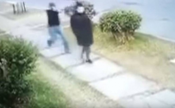 فيديو يوثق لحظة مقتل ملكة جمال في وسط الشارع وفي وضح النهار!