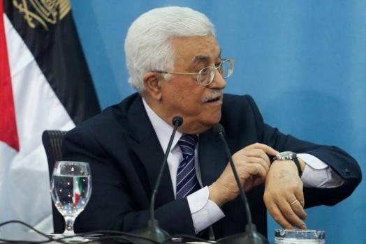 هل انتهت ولاية الرئيس عباس؟ .. وزير العدل يجيب