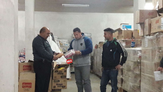 بالصور..ضبط وإتلاف مواد تنظيف منتهية الصلاحية في جنين