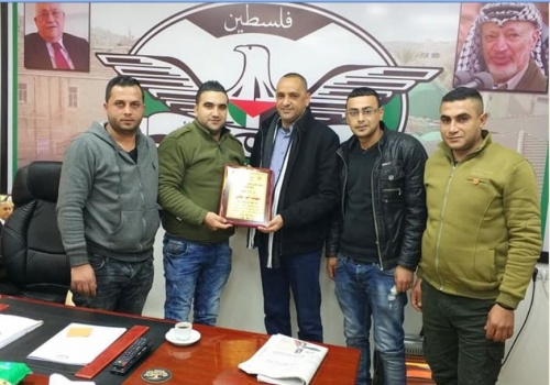 فتح في قرية العرقة تكرم مدير الأمن الوقائي في جنين