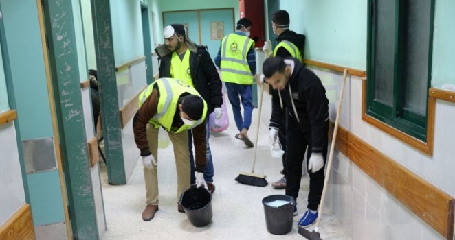 حملات تطوعية لتنظيف مستشفيي الأقصى وناصر بقطاع غزة