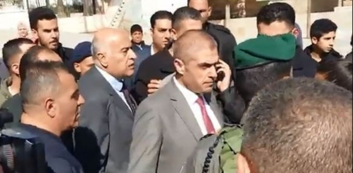 فيديو-الرجوب لمجندة: "اخرسي واذهبي الى الجحيم"