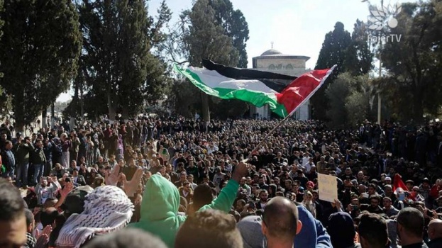 حماس تدعو لتصعيد انتفاضة القدس وتطوير ادواتها