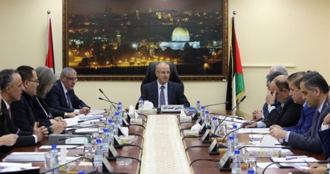 مجلس الوزراء يقرر بدء العمل على "فك الارتباط" ويقرّ الموازنة