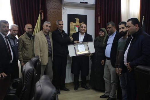فعاليات قرية الجديدة تكرم محافظ جنين