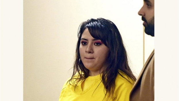 بالفيديو- قتلت شقيقتها وصوّرت الحادثة بالبث المباشر... ما كان مصيرها بعد أشهرٍ؟