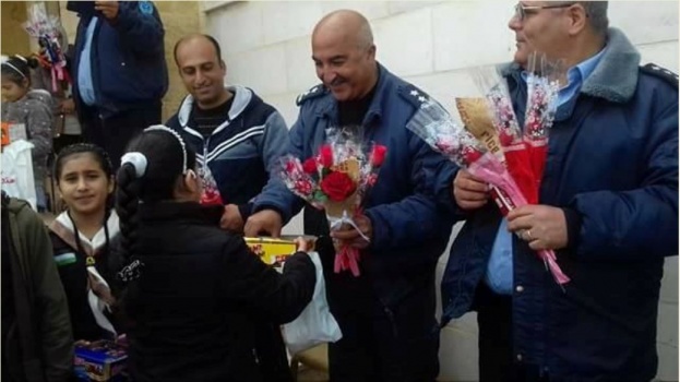 الشرطة تستضيف وفد طلابي من بلدة السيلة الحارثية غرب جنين