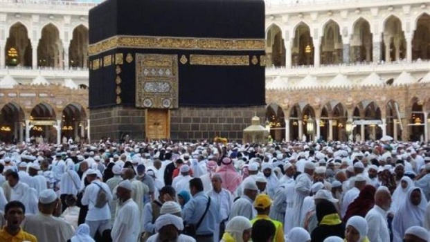 2100 معتمر يغادرون الضفة اليوم