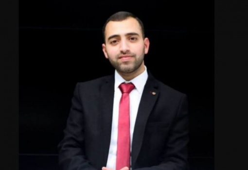 تمديد اعتقال الصحفي طبسية حتى الاسبوع المقبل