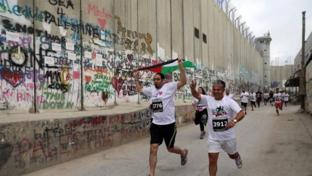 بالفيديو : بيت لحم تستضيف ماراثون فلسطين الدولي السادس "اركضوا للحرية"