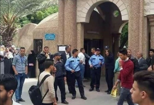 اصابات بصفوف طلبة الازهر باعتداء الامن خلال احتجاجهم على سياسة الاقساط