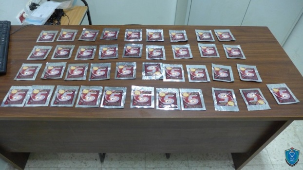 الشرطة تضبط 39 عبوة من المخدرات وتوقف مروجا في أريحا