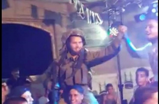 تزوجا في 'إسرائيل' وعادا.. وحصل ما لم يكن في الحسبان!