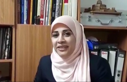 المشرفة أماني أبو خليل تحصل على جائزة المنسق المبدع